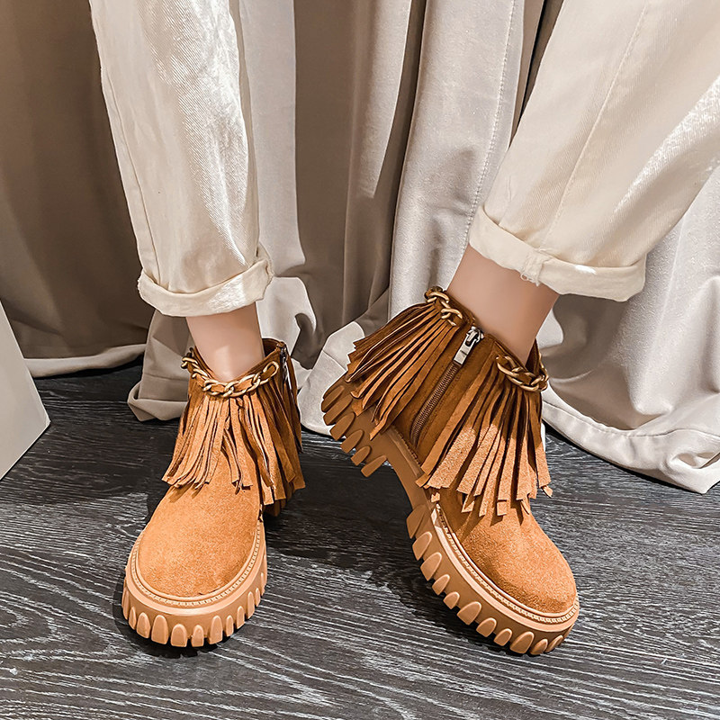 甜酷靴子棕色马丁靴2021年新款炸街流苏短靴女春秋单靴厚底鞋女潮