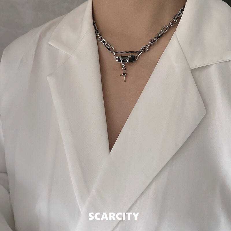星体缠绕黑钻项链男女潮高级感高街嘻哈钛钢锁骨链痞帅小众设计