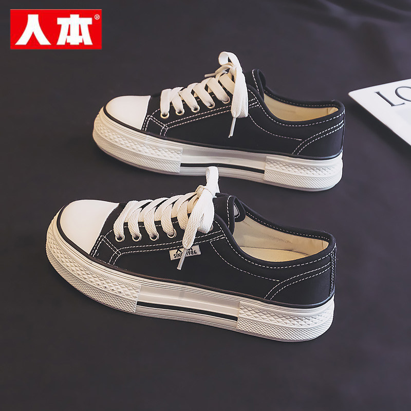 人本帆布鞋女2026春季新款透气学生厚底板鞋女款黑色经典低帮球鞋