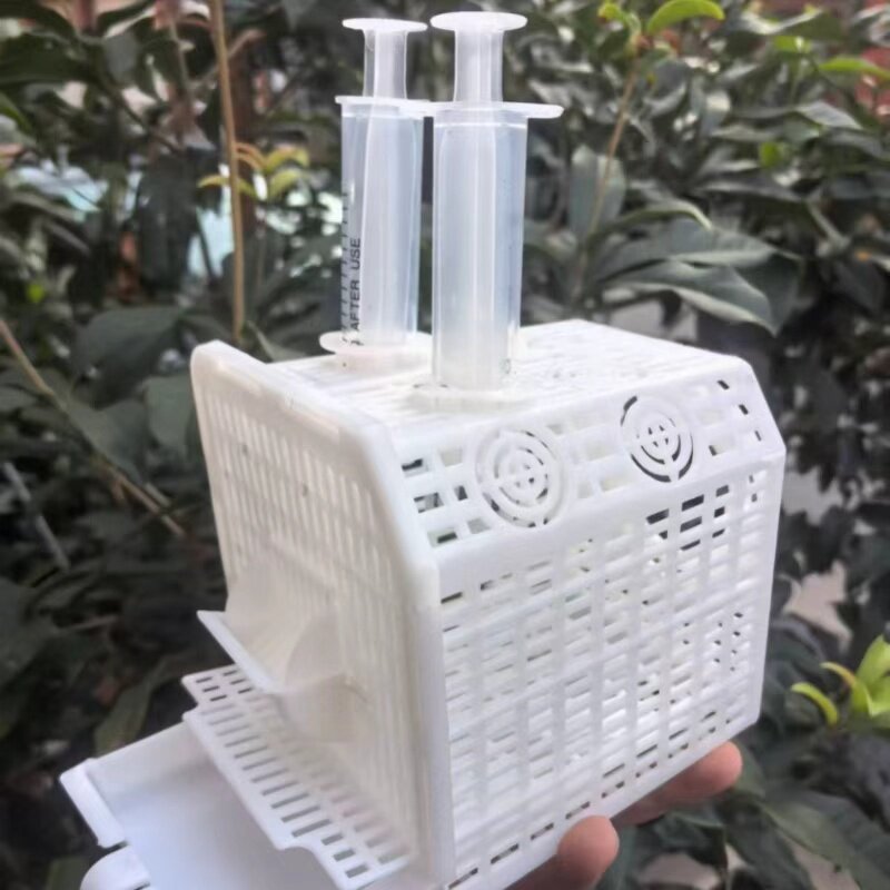 新款加厚可清理垃圾喂食笼
