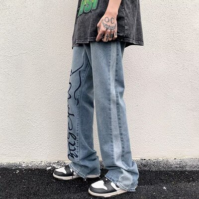 港风潮牌刺绣直筒牛仔裤男款春秋季宽松显瘦休闲裤复古高街百搭裤