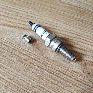 启典150摩托车发动机配件 KD150-FHGKEVLZ改装铱金火花塞火咀配件