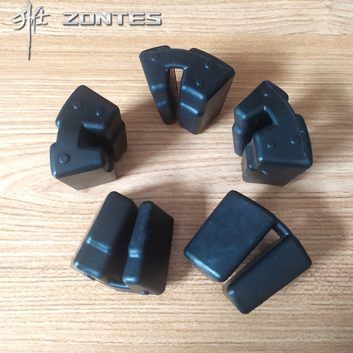 升仕摩托车后链轮胶套缓冲皮块
