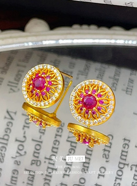 中国风红色锆石镂空窗花耳钉女轻奢vitage小众高级感沙金耳饰