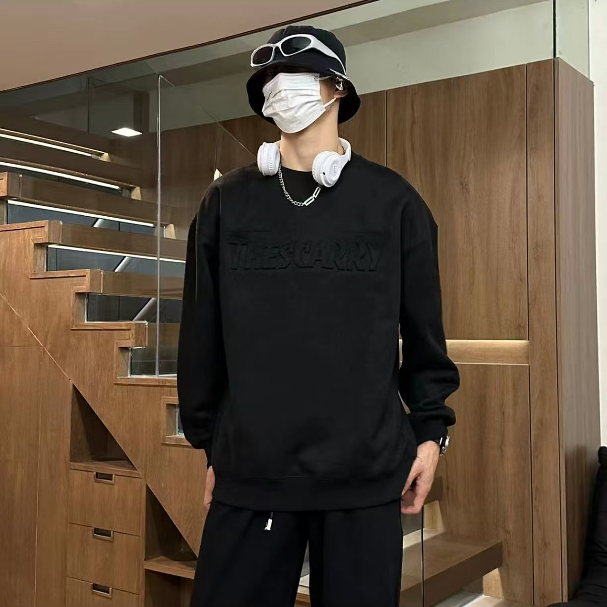 阿叔潮牌纯色麂皮绒钢印字母圆领卫衣男春秋情侣百搭休闲宽松衬衣,男装,卫衣,淘宝优惠券,粉丝福利购,淘宝优惠卷