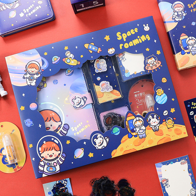 可爱卡通小清新磁扣记事本宇航员diy手帐素材日记本装饰学生创意礼物