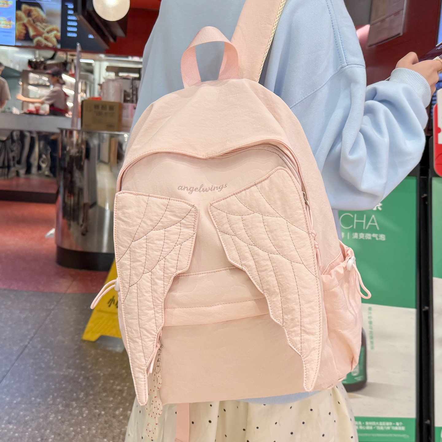 新品天使翅膀双肩包女生纯色简约大学生背包轻便可爱少女学生书包图片