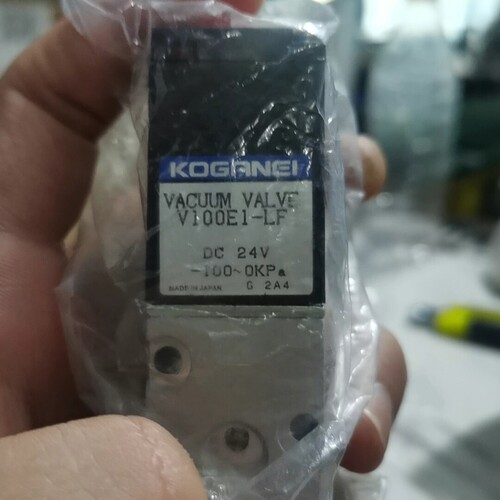 小金井电磁阀V100E1-LF 48个打包议 ~议价