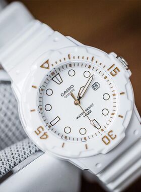 卡西欧女学生手表Casio石英手表防水时尚腕表潮流正品LRW200H-7E2