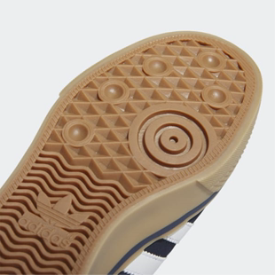 Adidas阿迪达斯男女款 运动滑板耐磨极简美国直邮GZ9457 休闲鞋
