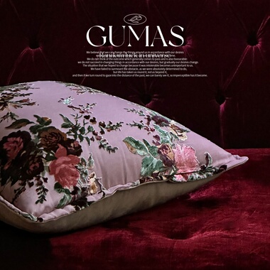 GUMAS浪漫真丝绒繁花抱枕法式复古家居靠枕粉色系沙发靠垫