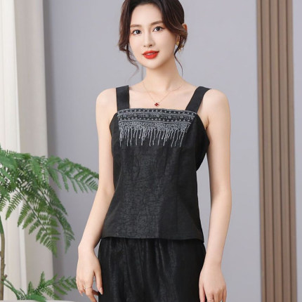 香云纱龟纹吊带背心女内搭遮肚子2026气质新款桑蚕丝刺绣洋气小衫