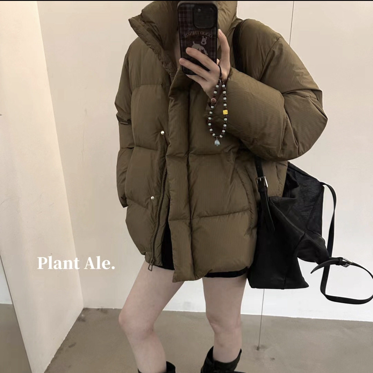 冬季时髦短款酒红色立领面包服女羽绒服