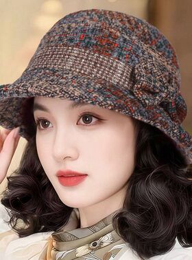 帽子网红秋冬渔夫帽一体新款假发中老年洋气妈妈百搭卷发时尚礼帽