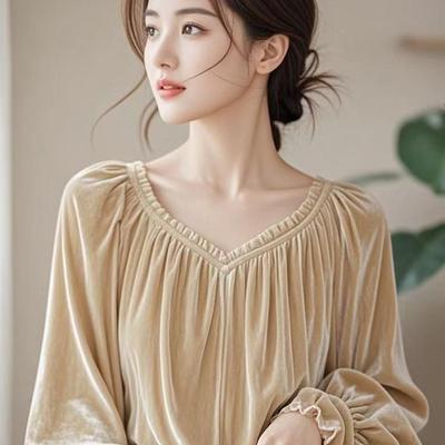 金丝绒上衣减龄杏色轻奢衬衫洋气