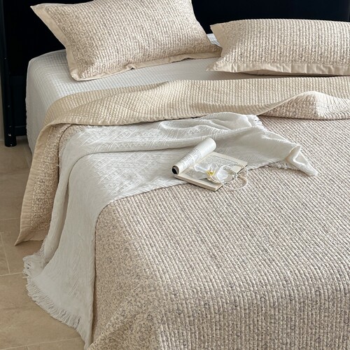 2026春夏新款双面100%全棉填充棉花床盖三件套