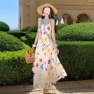 裙子长2026多巴胺连衣裙印花高级感秋季甜美海边夏季度假风女新款