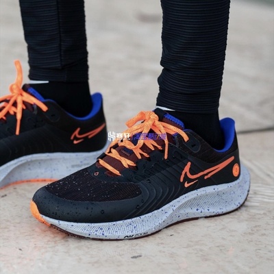 耐克Nike正品气垫减震拒水跑步鞋