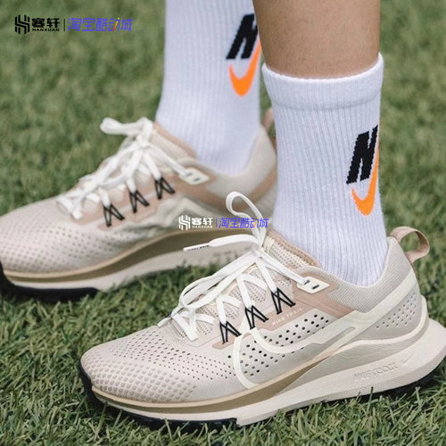 耐克飞马户外越野运动跑鞋