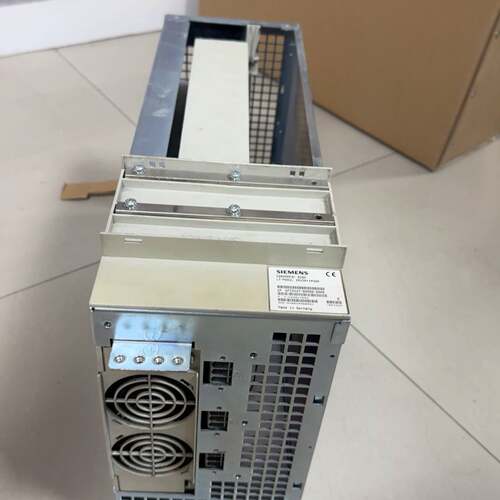 可维修西门子SINUMERIK 810D LT-MODUL 2M1议价