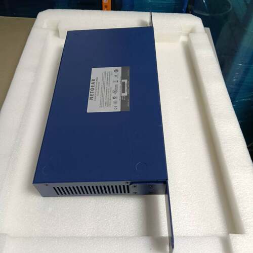 可维修NETGEAR百兆交换机JFS524 2个议价