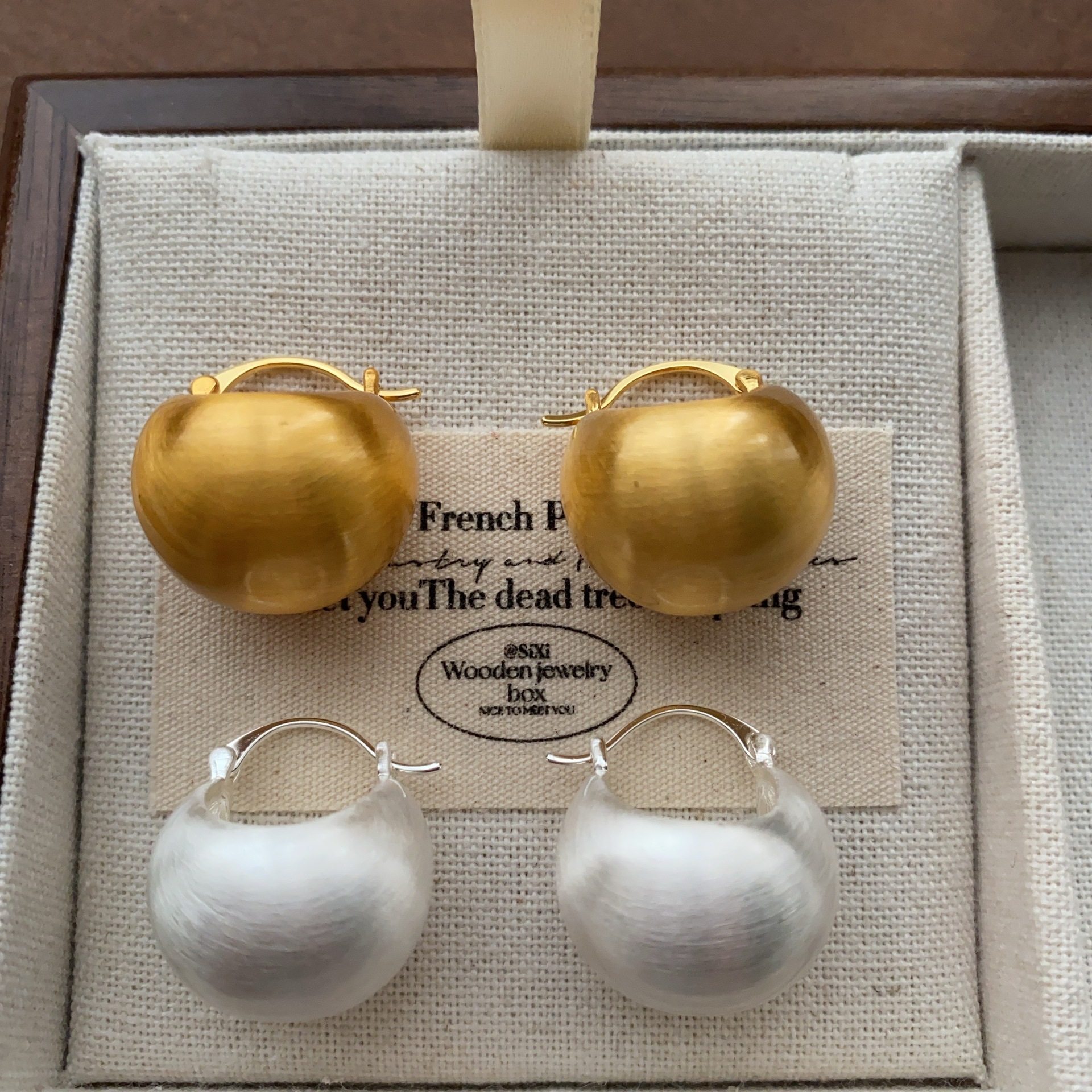 圆润简约高级感耳环耳扣轻奢复古时尚百搭个性百搭显气质高档耳环,饰品/流行首饰/时尚饰品新,耳钉,淘宝优惠券,粉丝福利购,淘宝优惠卷