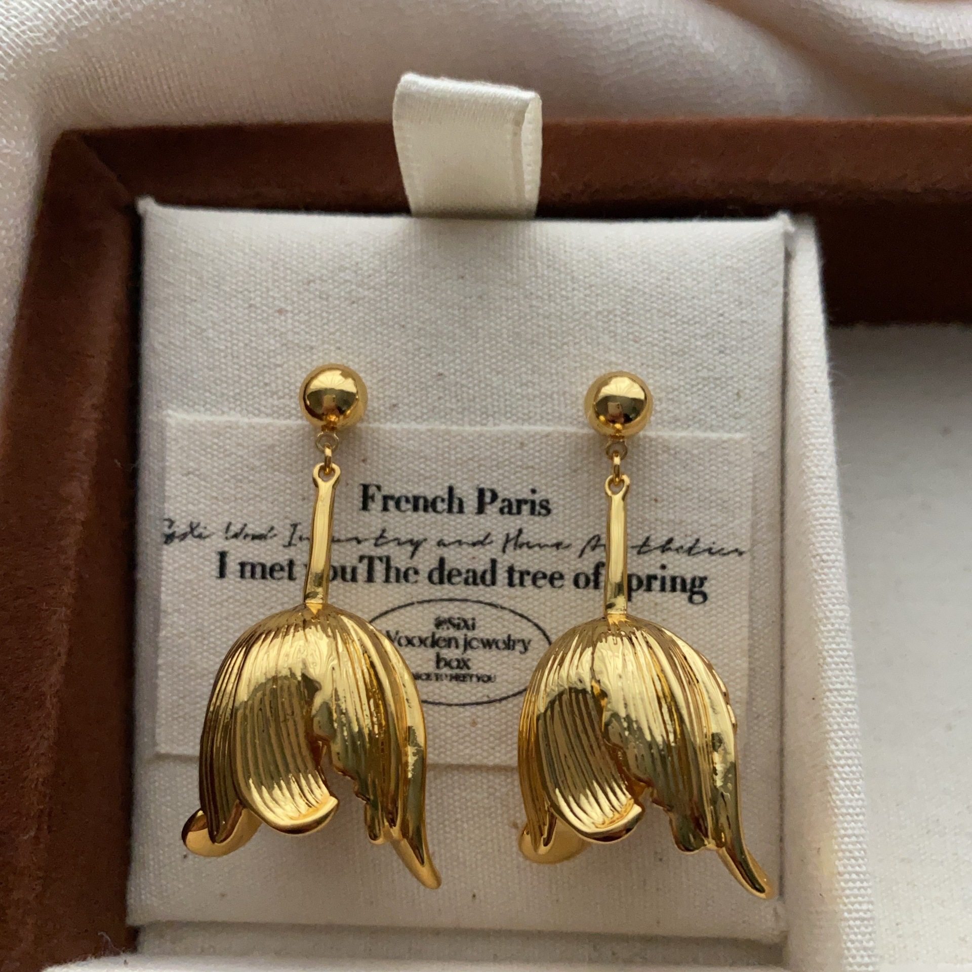 金色花朵耳环耳坠女轻奢时尚高级感小众个性独特大气经典花卉耳饰,饰品/流行首饰/时尚饰品新,耳钉,淘宝优惠券,粉丝福利购,淘宝优惠卷