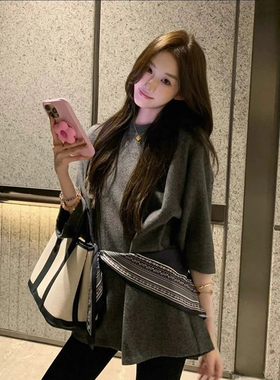 秋季设计感老钱风气质披肩松弛慵懒大廓形中长款上衣卫衣女时髦