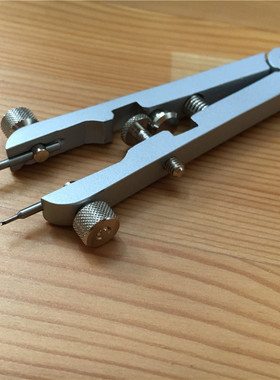 表耳快拆夹 表带生耳钳拆装工具适配劳力士迪通拿帝陀水鬼欧米茄