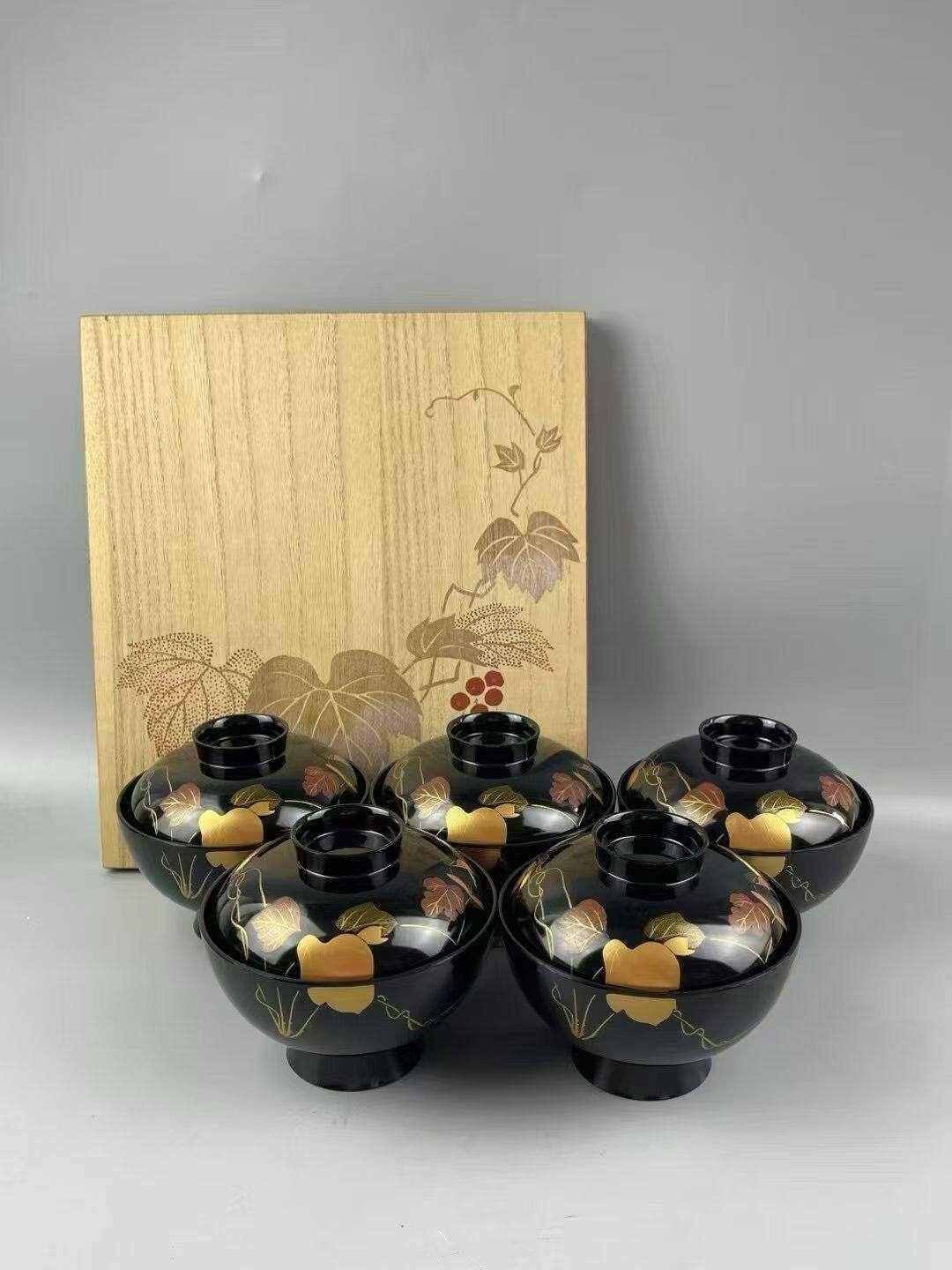 日本漆器盖碗 食碗一套5客  会津涂 金莳绘花图 带桐木盒 全新