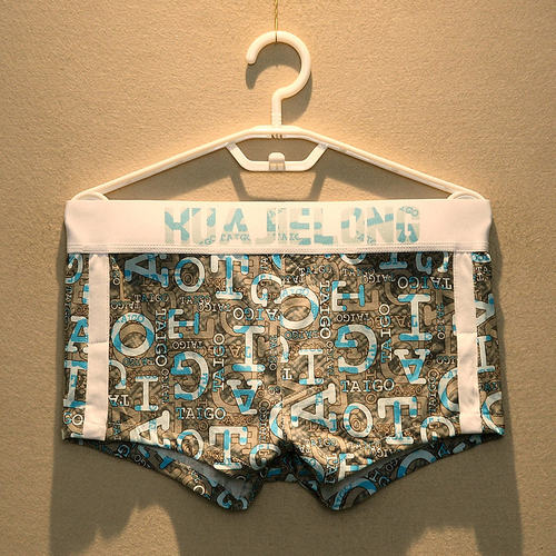 宽松男士内裤性感平角裤韩版纯棉字母印花个性潮流四角男生短裤头