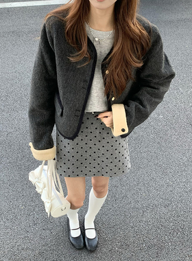 CoMo 质感黑灰色呢子大衣女毛呢外套2025秋冬超好看设计感短款911