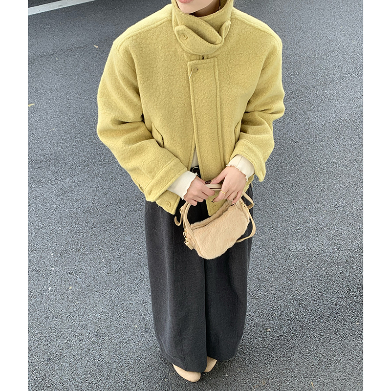 CoMo 韩系鹅黄色毛呢外套女秋冬新款短款立领复古温柔风上衣8118