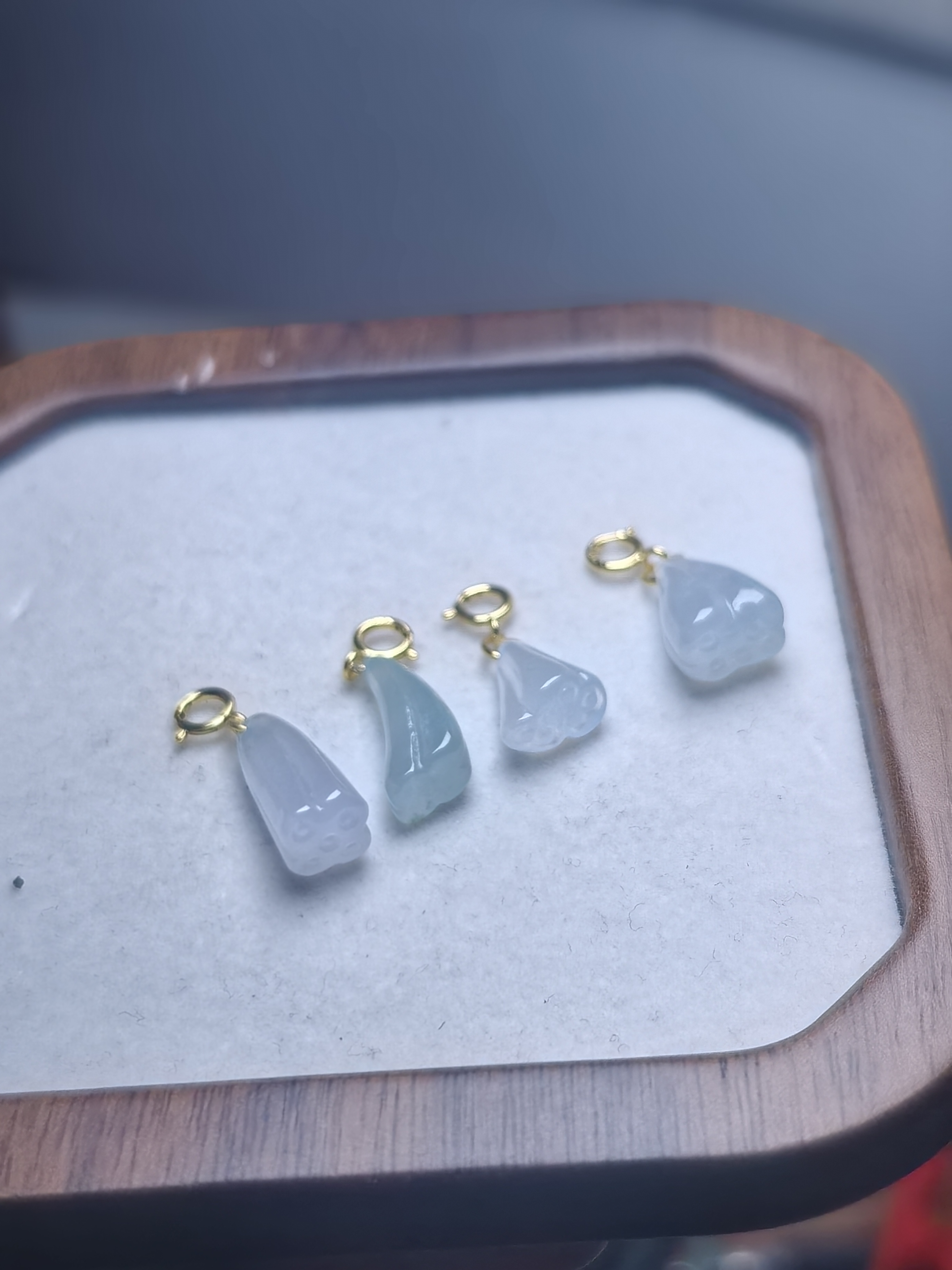 天然缅甸翡翠A货冰种翡翠莲蓬小滴溜手串配饰