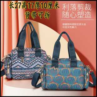 中老年斜挎包妈妈包休闲女士背包防水布包上班旅游外出单肩手提包