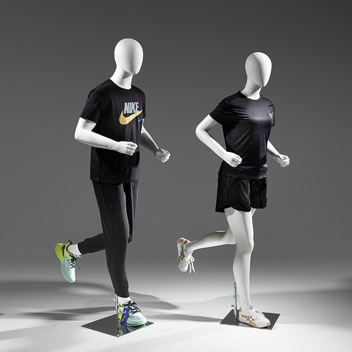 哑光白色运动跑步男模特橱窗道具