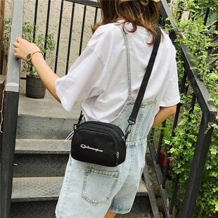 背包帆布挎包中年女士妈妈斜挎新款老年人小女式手机包轻便高级