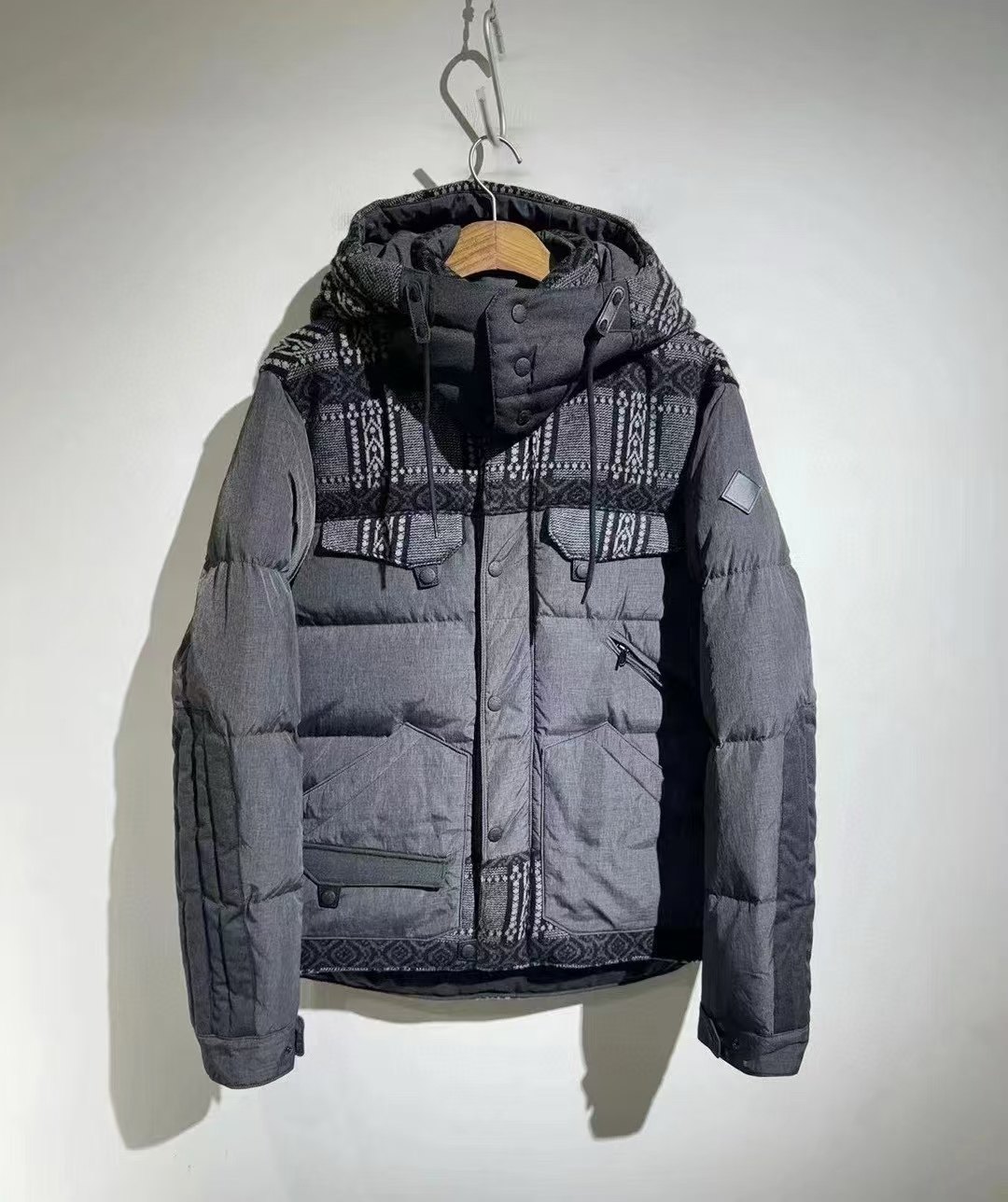 尖儿货~高端精品24冬季新款男士连帽羽绒服外套加厚保暖白鸭绒