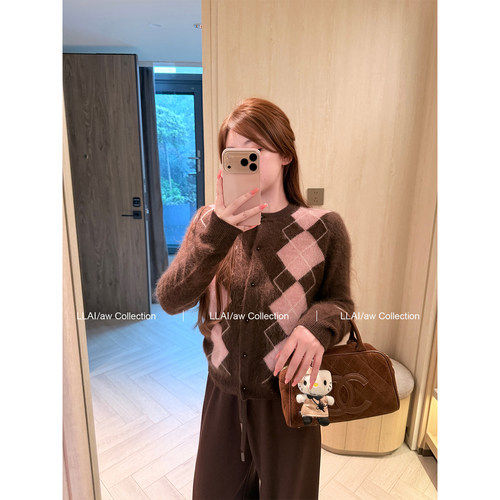 来来LLAI ‘云朵菱格’桑蚕丝羊毛加厚保暖气质休闲拉绒毛衣女~
