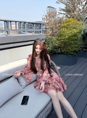 来来LLAI 玫瑰海 浪漫印花度假连衣裙气质仙女裙 拍照chao出片！