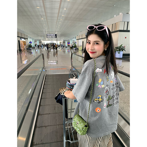 今屿花花灰色印花短袖女t恤夏