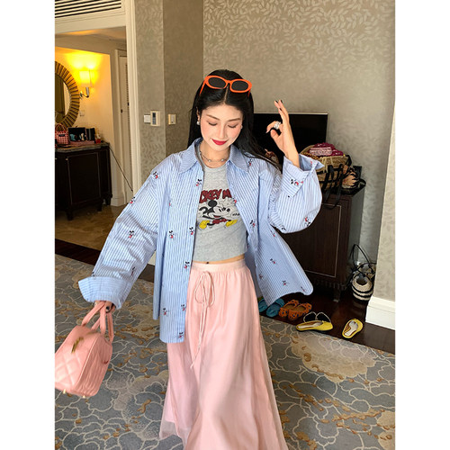 今屿花花蓝色衬衫两件套女夏款