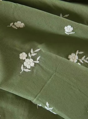 绿色棉布刺绣碎花布料DIY手工服装连衣裙布艺包包抱枕面料