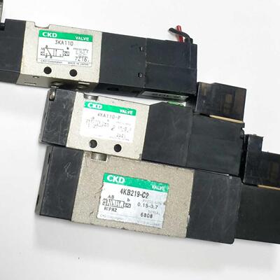 日本ckd拆机电磁阀4kb210--3KA110-c2-PS 4SB029-4SB019-C4