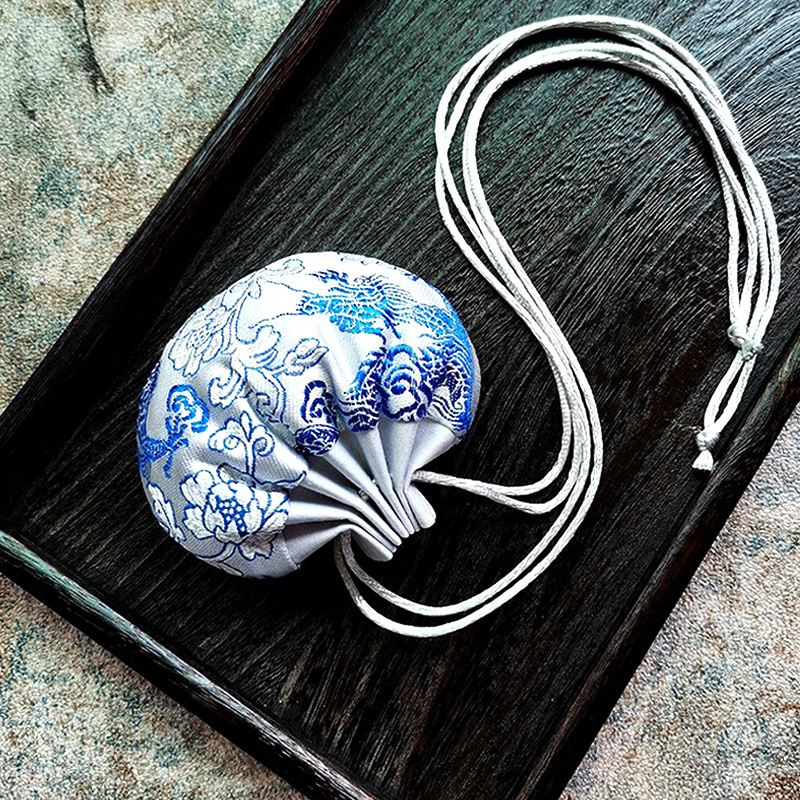 香囊古风随身汉服配饰荷包端午艾草中药刺绣挂脖香包驱蚊香袋空袋