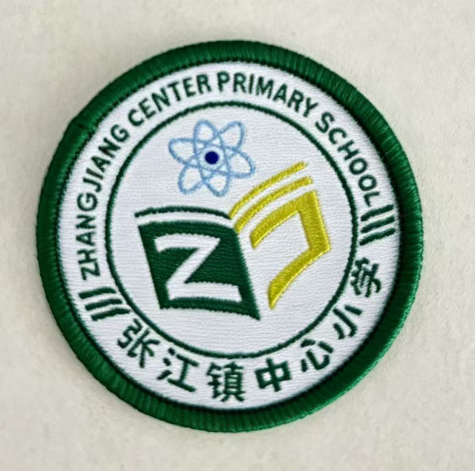 上海市张江镇中心小学校服棒球服图片