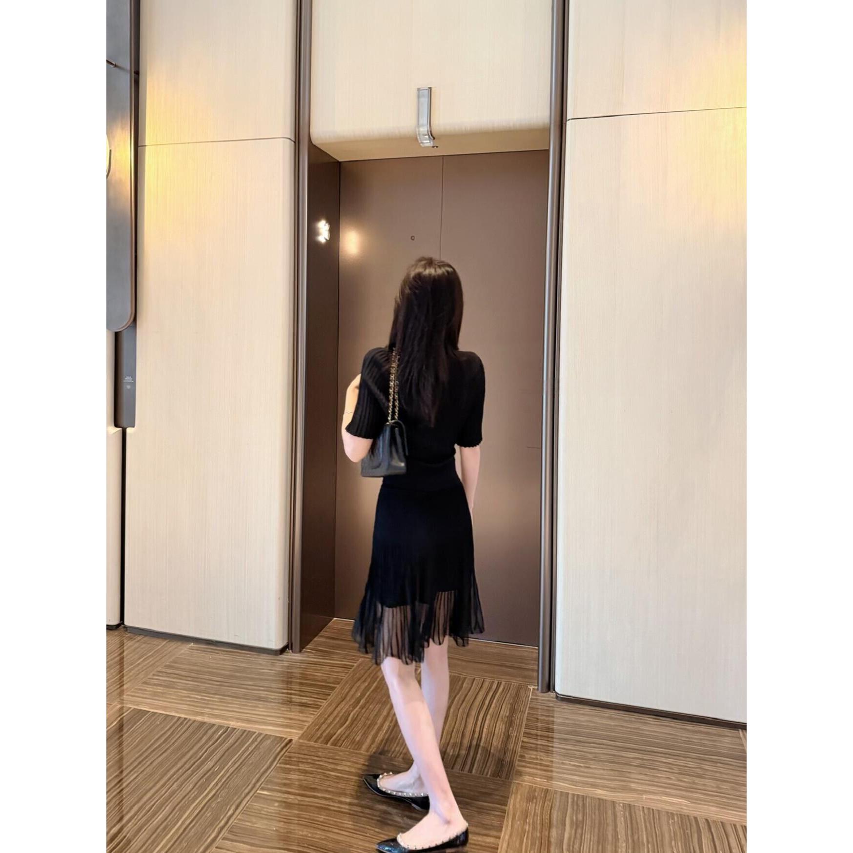 鱼尾裙压褶网纱针织半身裙新款修身显瘦高级感气质A字短裙