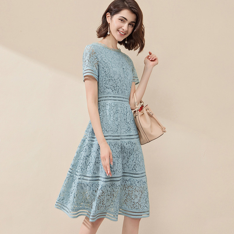 夏装蕾丝连衣裙新款网纱拼接气质圆领复古镂空高端夏季短袖裙子