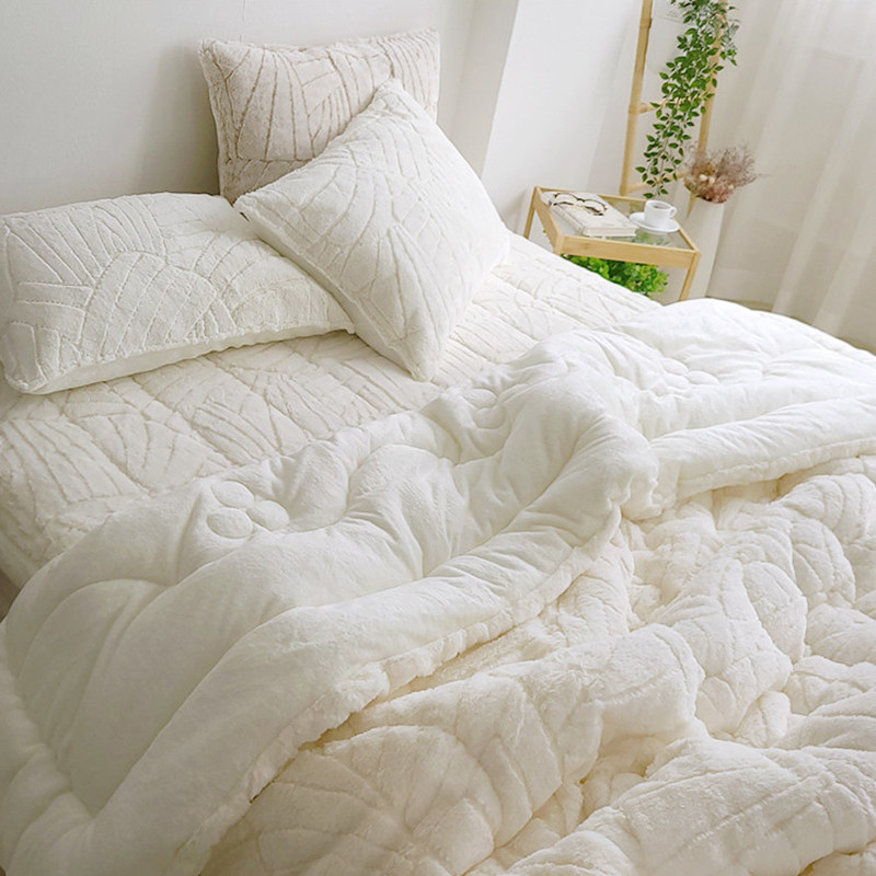 人气款~ 韩国加厚10mm长绒 冬季保暖发热浮雕立体冬被子套件,床上用品,化纤被,淘宝优惠券,粉丝福利购,淘宝优惠卷