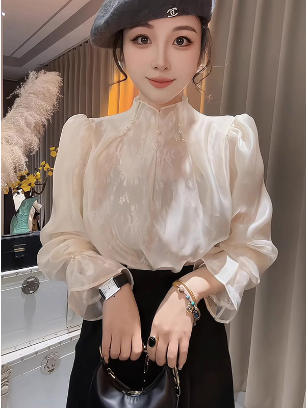 法式小香风衬衫女长袖春秋2025新款高级感减龄洋气泡泡袖衬衣上衣